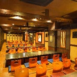 【梅田 個室 居酒屋】最大65名様でもフロア貸切飲み会も可能です♪※画像は系列店です。