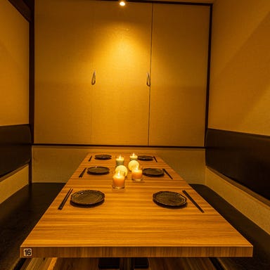 串焼きと野菜巻き 完全個室居酒屋 串治郎 赤羽店 店内の画像