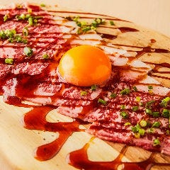肉居酒屋ならではの絶品肉料理の数々!ステーキも各種ご用意!