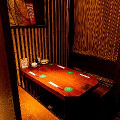 銀座 独楽_テーブル席（～4名様）