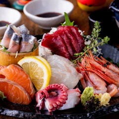 銀座 独楽_【2時間飲み放題付】『プチ贅沢コース』季節の天婦羅やオリヴィアポーク炭火焼など美食に舌鼓を打つ全10品