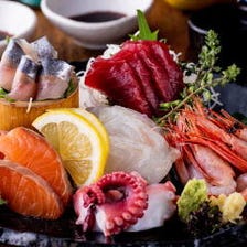 【2時間飲み放題付】『スタンダードコース』豊洲直送鮮魚や名物生うにソースのオムレツなどを愉しむ全10品