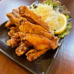 肉汁水餃子と手羽揚げの店 南風
