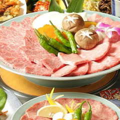 会食や接待にも最適な 贅沢コースをご用意しています