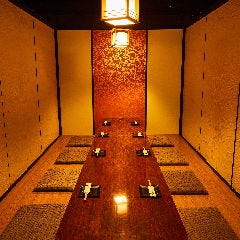団体席も全個室完備