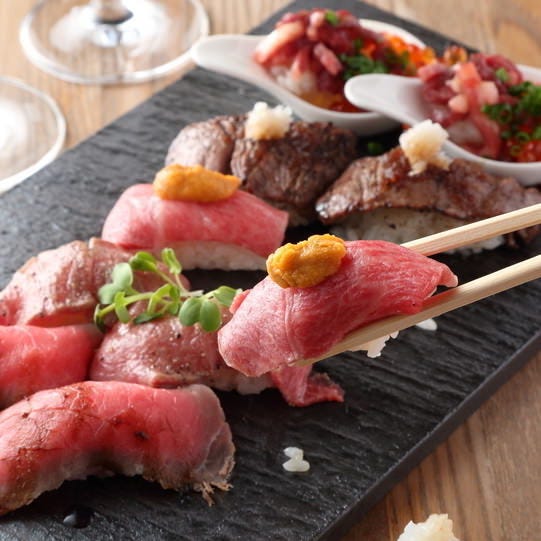 肉寿司付き 4種チーズフォンデュ ローストビーフ肉寿司食べ放題 2180円税込 の詳細 Domo Domo 池袋東口店 池袋 居酒屋 ぐるなび