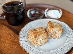 全粒粉の香り、つぶつぶ感が楽しいスコーン。