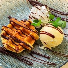 ベルギーワッフル＆アイス