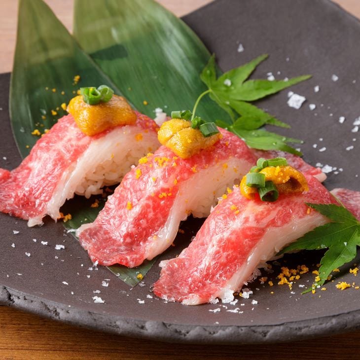 12品 3h飲み放題 肉盛りプレート 映えメニュー多数の豪華プラン4980円の詳細 炙り肉寿司食べ放題 個室肉バル T N 町田駅前店 町田 居酒屋 ぐるなび 12品 3h飲み放題 肉盛りプレート 映えメニュー多数の豪華プラン4980円の詳細 炙り肉寿司食べ放題 個室肉バル T N 町田駅前店 町田 居酒屋 ぐるなび