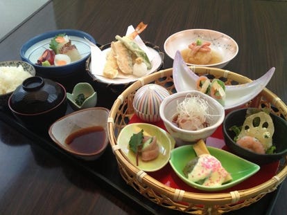 堺東駅周辺 ランチ 個室 おすすめ人気レストラン ぐるなび