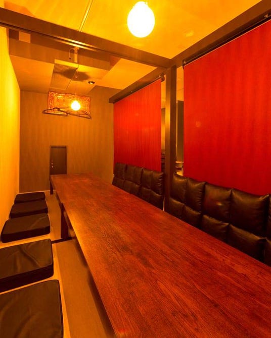 阿蘇の赤牛と馬刺し グルマン三年坂 熊本市 郷土料理 ぐるなび