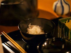 夜咄茶事での伝統的な「茶懐石」