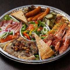 大人気ビストロオードブル！要予約です！