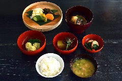 HIGASHIYA GINZA