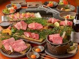 炭火焼肉 牛仁 一番町本店_コース料理は少しずつ色々が魅了的。