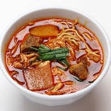 焼き肉屋さんが美味しいスープで作ったもちもち『太麺』ラーメン