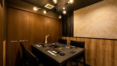 完全個室焼肉 ITADAKI 横浜  店内の画像