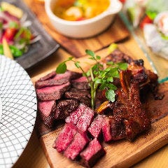 自慢の絶品グリル料理と旬の野菜をたっぷりとご堪能いただけます