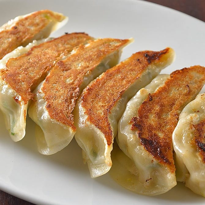 餃子の郷 神田店 神田 居酒屋 ぐるなび