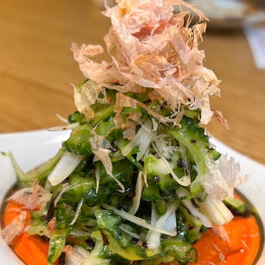 カジュアルビストロとナチュールワイン 酒場ナリス_ゴーヤと島らっきょのナムル