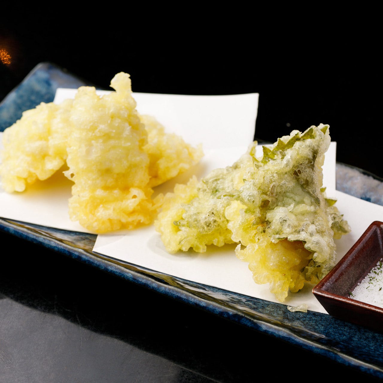 季節のネタで天ぷら！贅沢な一品です。