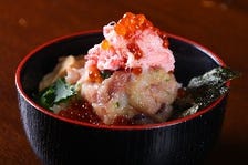 ◆日本海しらほしごちそう海鮮丼