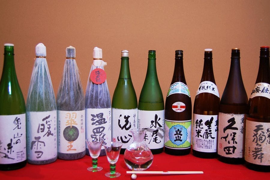 地酒をはじめとした豊富な日本酒