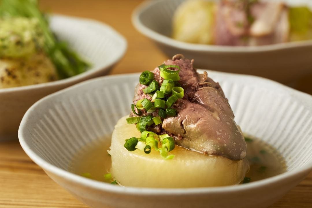 洋風おでんと地酒のお店 LIPOTリポット町田のおでんが盛りつけられている様子