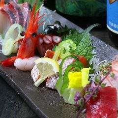 岡山料理と活魚の店 べんがら酒場
