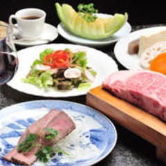 神戸最高峰の神戸牛　焙るようにじっくりと焼きあげます