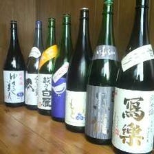 純米酒を中心とした店主厳選の日本酒