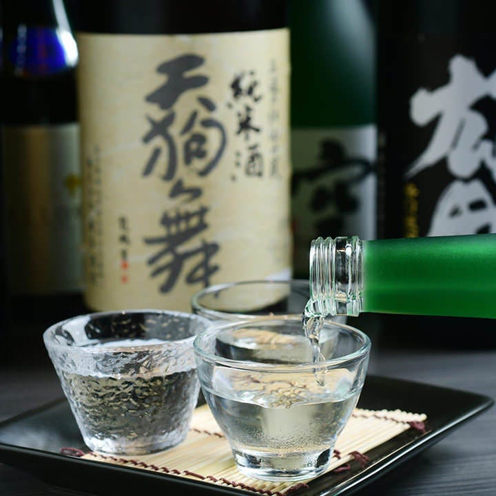 和食に合う日本酒を季節に合わせて全国から選りすぐり！希少酒も