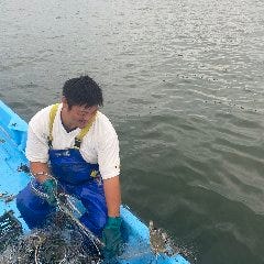 食材は新鮮で旬な物を 自ら漁を体験したりしてます