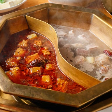 SAINUU冰煮羊炉 上野店_ランチ限定!!お得な二色鍋コース 1,980円