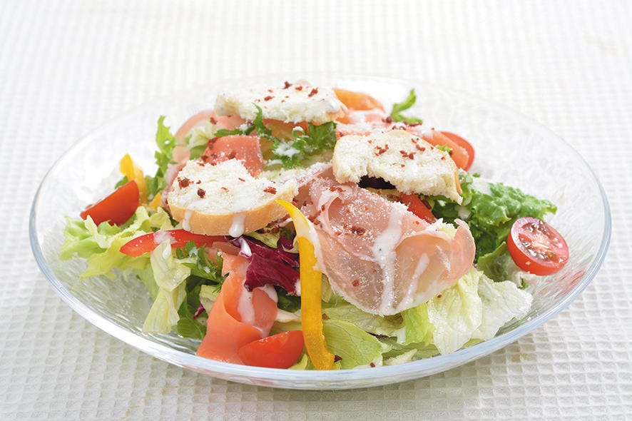 イタリアンダイニングDONA 川崎ダイス店 メニュー：ピザ ／ サラダ