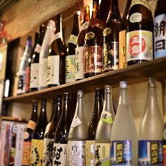 メニュー表に載っていない旬なお酒もあり！お気軽にお声掛けを
