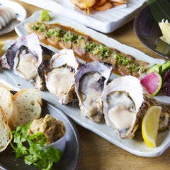 牡蠣ノ上にも三年。 新潟駅前店_【平日限定!】牡蠣入門編4,000円コース! 生付き飲み放題2時間7品