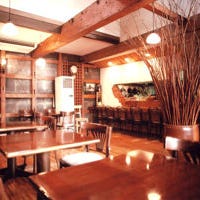 洋食屋 マンジャーレ TAKINAMI  店内の画像