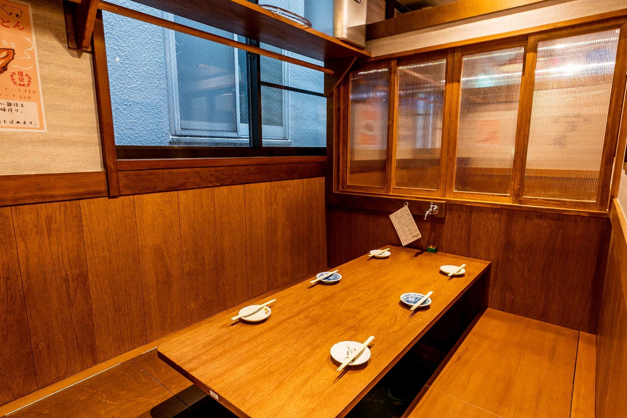 Jaguchishochu and Koshitsu Yamanenikuten Kameidoten, Tokyo