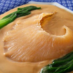 お勧め白湯料理NO.4＜特選フカヒレ姿煮込み大サイズ・尾・約140ｇ＞