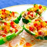 お勧め4.牛肉の泡菜タルタル　ピーマン詰め