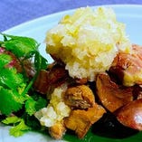 お勧め3.鶏レバー黒胡椒窯焼き　塩レモン葱ソース