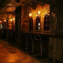 GALLERY CAFÉ LUCY