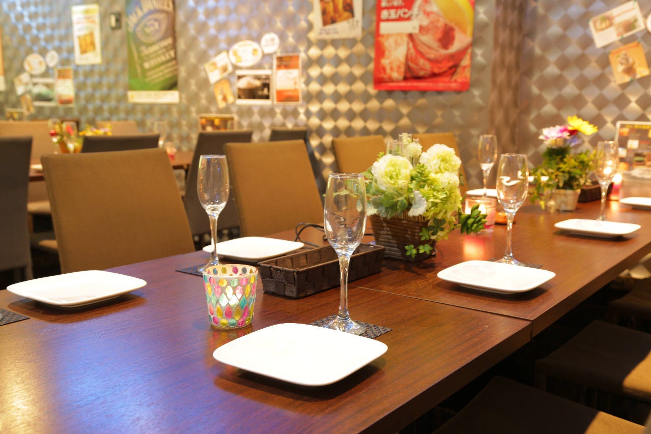 22年 最新グルメ 完全個室 肉バル食べ飲み放題 イタリアンdining Face 東梅田 東梅田 お初天神 太融寺 レストラン カフェ 居酒屋のネット予約 大阪版