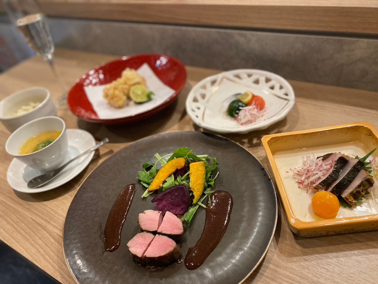 創作バルannaの飲食店や旅館を多数プロデュースする料理長が振舞う熱意と アイディアに溢れたおまかせ創作コース