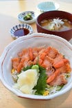 日本一閖上の赤貝丼