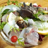 3種の魚介と西洋野菜のサラダ仕立て。