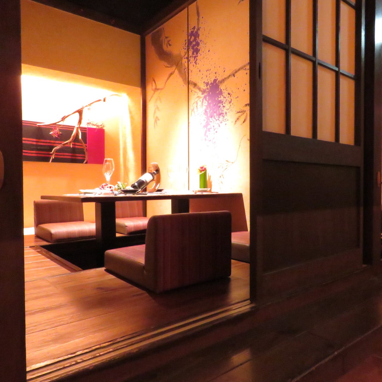 個室で炙り肉寿司を食らう 今昔物語 名古屋栄店 席 貸切 個室 ぐるなび