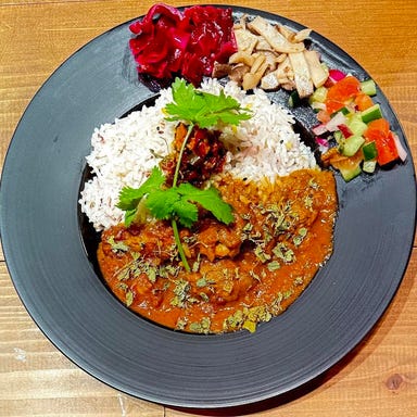 本格薬膳火鍋と麻辣スパイスカレー専門店 神戸南京町 麻辣朋友!_スパイスチキンカレー