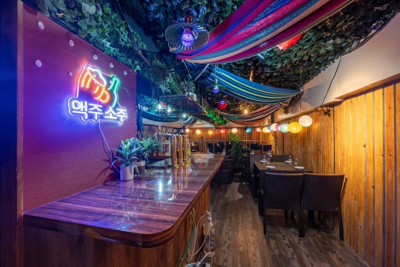 屋上ビアガーデン BEER LEAFBBQの店内写真